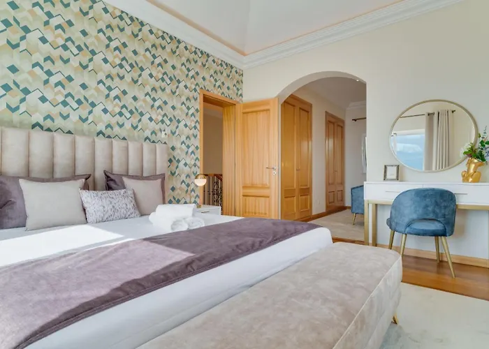 Gasparini Palheiro Village By Madeira