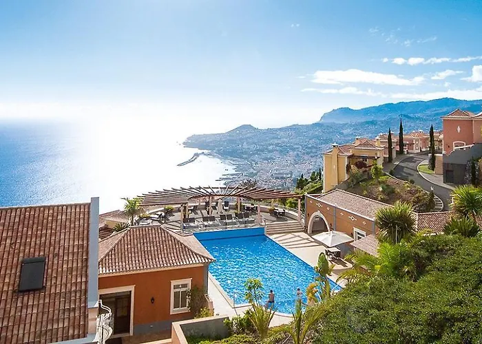 Gasparini Palheiro Village By Madeira Villa